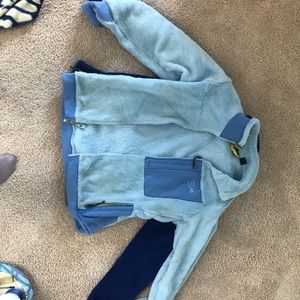 women’s mountain hardware zip up
